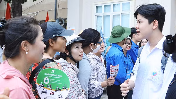 Kỳ thi tuyển sinh vào lớp 10 các trường THPT công lập tại TP Hồ Chí Minh năm học 2026-2027