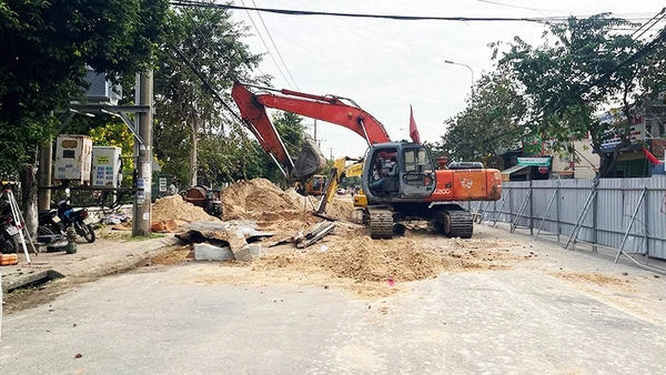 Dự án đường Thủ Khoa Huân (phường Phú Thủy) thi công liên tục trong dịp nghỉ lễ Tết Dương lịch.