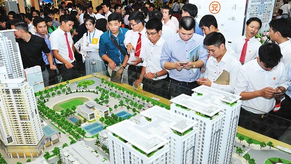 Mã định danh điện tử được kỳ vọng sẽ giúp giảm đáng kể rủi ro trong giao dịch bất động sản. Ảnh: NAM ANH