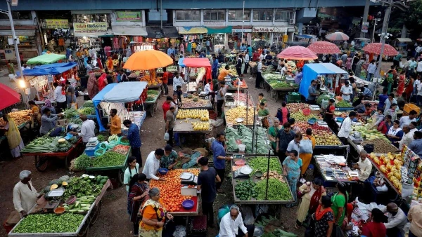 Áp lực giá cả giảm bớt là căn cứ để RBI cắt giảm lãi suất. Ảnh: GETTY