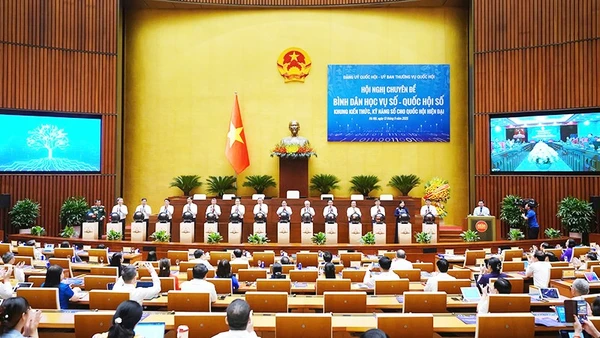 Hội nghị chuyên đề "Bình dân học vụ số - Quốc hội số". Ảnh: QUOCHOI.VN