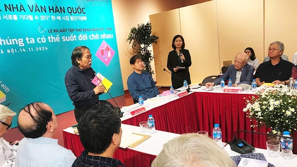 Cần nhiều chính sách nâng cao trách nhiệm và vai trò kiến tạo hoạt động của bộ, ngành cũng như hội nghề nghiệp nhằm phát triển tác phẩm văn học.