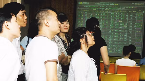 Tin đồn ảnh hưởng nhiều đến tâm lý của nhà đầu tư với các cổ phiếu hạ tầng xây dựng. Ảnh: NGUYỆT ANH