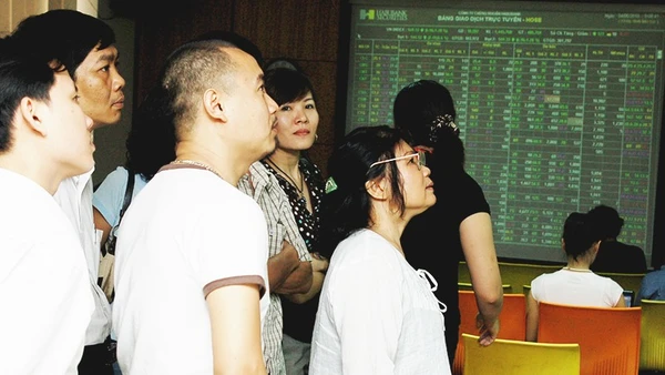 Tin đồn ảnh hưởng nhiều đến tâm lý của nhà đầu tư với các cổ phiếu hạ tầng xây dựng. Ảnh: NGUYỆT ANH