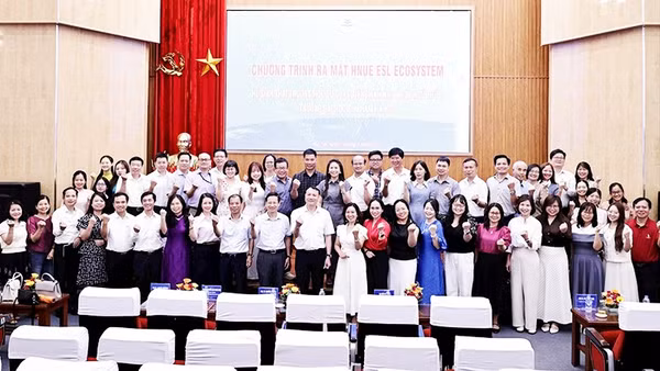 Hệ sinh thái trường học sử dụng tiếng Anh như ngôn ngữ thứ hai 