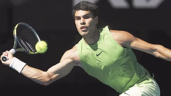 Alcaraz rút khỏi Wimbledon