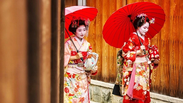 Những nàng geisha Nhật Bản qua ống kính của các nhiếp ảnh gia phương Tây. Ảnh: BOKKSU