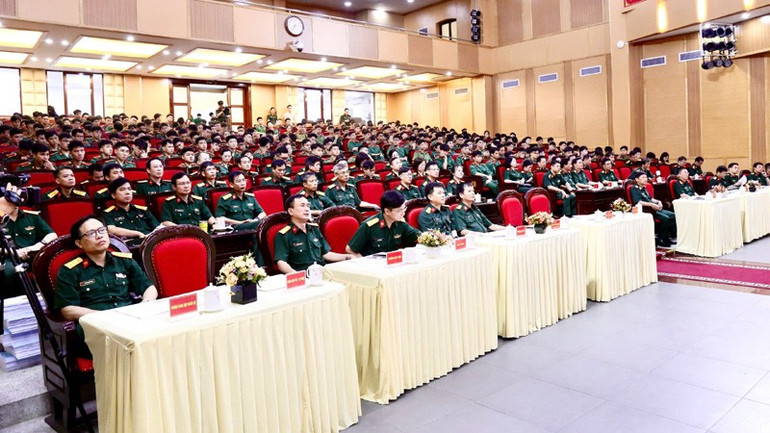 Quang cảnh hội nghị. hvqy4.jpg