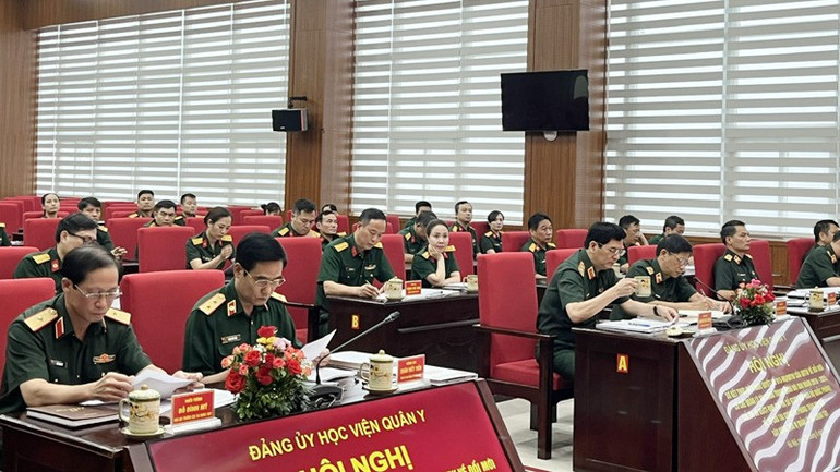 ប្រតិភូចូលរួមសន្និសីទ។ tcqy1.jpg