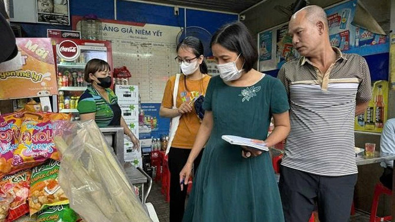Các cơ quan chức năng trên địa bàn Hà Nội kiểm tra công tác bảo đảm an toàn thực phẩm dịp Kỷ niệm 80 năm Cách mạng Tháng Tám thành công và Quốc khánh 2/9. qk1.jpg