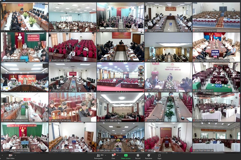Quang cảnh hội nghị tại các điểm cầu Cục Thuế địa phương.