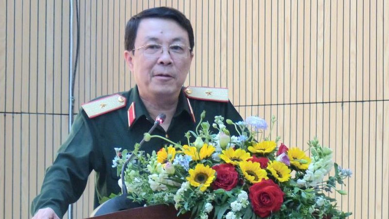 Thiếu tướng Nguyễn Xuân Thủy, Phó Cục trưởng Cục Tuyên huấn (Tổng cục Chính trị Quân đội nhân dân Việt Nam) phát biểu tại buổi gặp mặt. (Ảnh: ĐỖ THOA) Thiếu tướng Nguyễn Xuân Thủy, Phó Cục trưởng Cục Tuyên huấn (Tổng cục Chính trị Quân đội nhân dân Việt Nam) phát biểu tại buổi gặp mặt. (Ảnh: ĐỖ THOA)