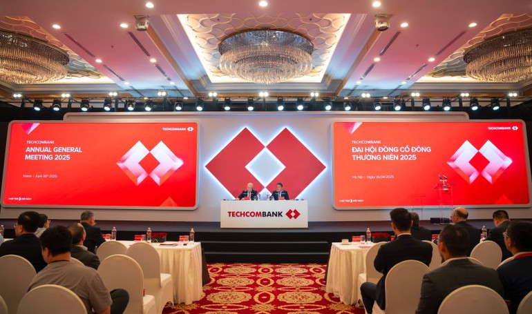 Chủ tịch HĐQT Hồ Hùng Anh và Tổng Giám đốc Jens Lottner đã chia sẻ những chiến lược trọng yếu cho giai đoạn phát triển tiếp theo của Techcombank.