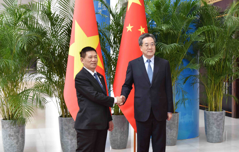 Phó Thủ tướng Chính phủ Hồ Đức Phớc hội đàm với Phó Thủ tướng Trung Quốc Đinh Tiết Tường.