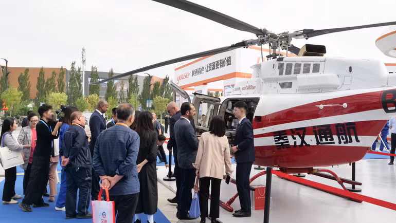 Rất đông doanh nghiệp trong ngành năng lượng quốc tế tham quan Hội chợ triển lãm. Rất đông doanh nghiệp trong ngành năng lượng quốc tế tham quan Hội chợ triển lãm.