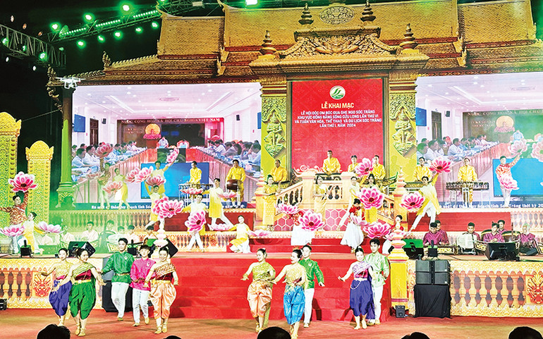 Biểu diễn nhạc ngũ âm tại lễ hội.