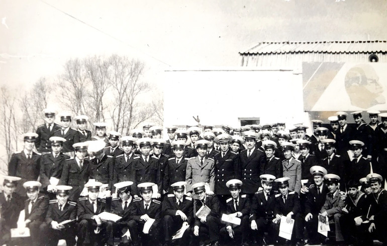 Kíp tàu ngầm Hải đội 182 nhận chứng chỉ huấn luyện về tàu ngầm tại Cộng hòa Latvia Kíp tàu ngầm Hải đội 182 nhận chứng chỉ huấn luyện về tàu ngầm tại Cộng hòa Latvia