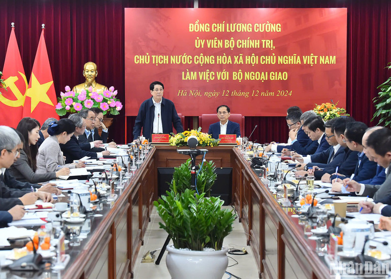 Toàn cảnh buổi làm việc