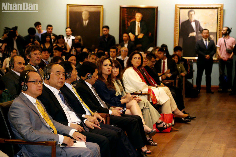 Đại biểu tham dự