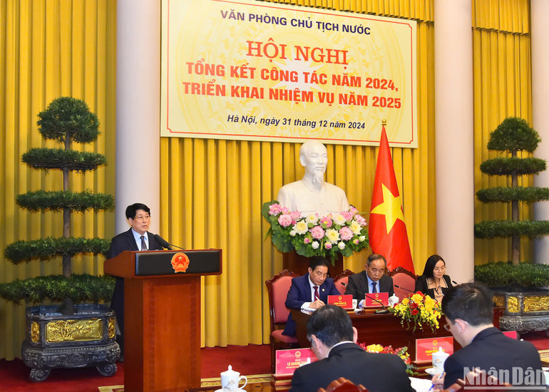 Chủ tịch nước phát biểu chỉ đạo tại hội nghị.