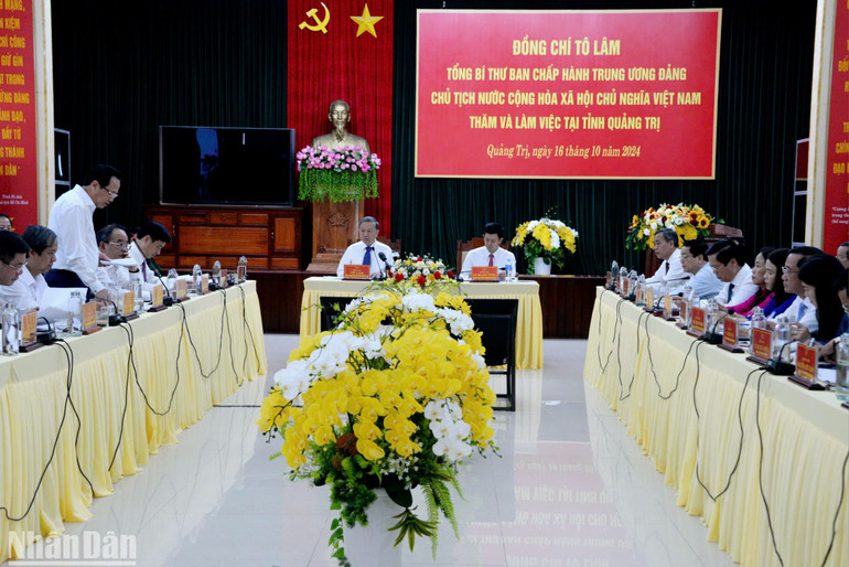 Lãnh đạo bộ, ngành giải đáp kiến nghị của tỉnh. Lãnh đạo bộ, ngành giải đáp kiến nghị của tỉnh.