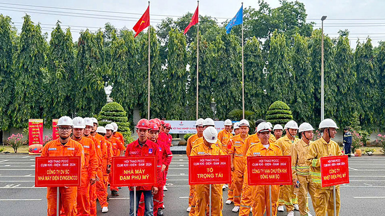 Lực lượng An toàn-Phòng cháy, chữa cháy Cụm doanh nghiệp Khí-Điện-Đạm tỉnh Bà Rịa-Vũng Tàu Lực lượng An toàn-Phòng cháy, chữa cháy Cụm doanh nghiệp Khí-Điện-Đạm tỉnh Bà Rịa-Vũng Tàu