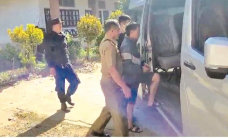 Một đối tượng mua bán ma túy bị lực lượng công an Bắc Lào bắt giữ.