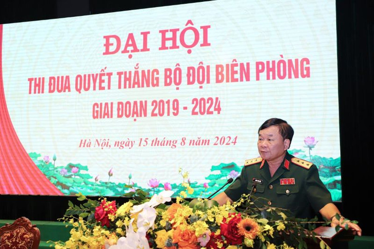 Thượng tướng Hoàng Xuân Chiến, Thứ trưởng Quốc phòng phát biểu ý kiến tại Đại hội.