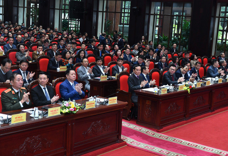 Các đại biểu tham dự Hội nghị.