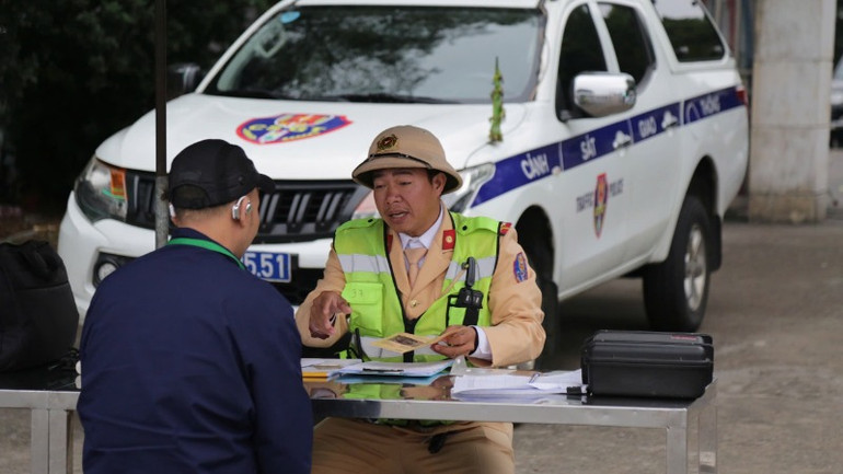 Thời gian tới, cảnh sát giao thông tập trung xử lý trật tự đô thị.