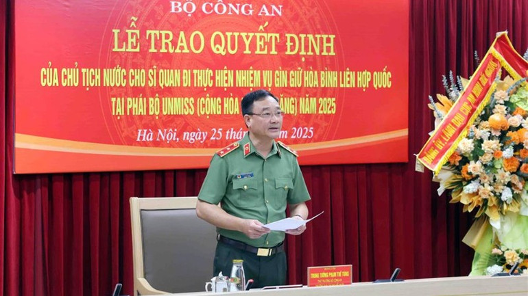 Thứ trưởng Phạm Thế Tùng phát biểu giao nhiệm vụ cho Tổ công tác số 5. Thứ trưởng Phạm Thế Tùng phát biểu giao nhiệm vụ cho Tổ công tác số 5.