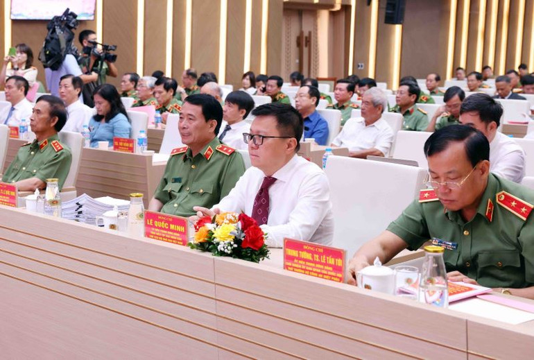 Các đại biểu dự Lễ kỷ niệm.