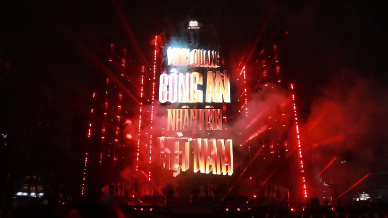 Chương trình là dịp để người dân hiểu hơn về truyền thống vẻ vang của lực lượng Công an nhân dân.