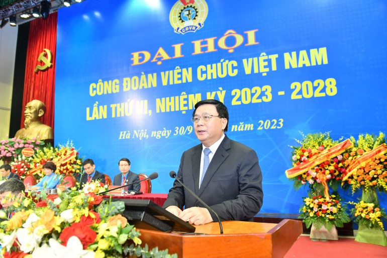 Đồng chí Nguyễn Xuân Thắng phát biểu chỉ đạo Đại hội.