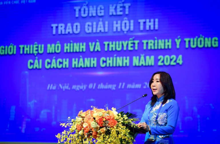 Phó Chủ tịch Công đoàn Viên chức Việt Nam Trần Thị Kim Anh tổng kết hội thi. Phó Chủ tịch Công đoàn Viên chức Việt Nam Trần Thị Kim Anh tổng kết hội thi.