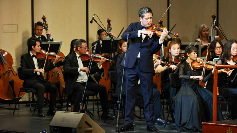 Các nghệ sĩ biểu diễn tại chương trình. Các nghệ sĩ biểu diễn tại chương trình.