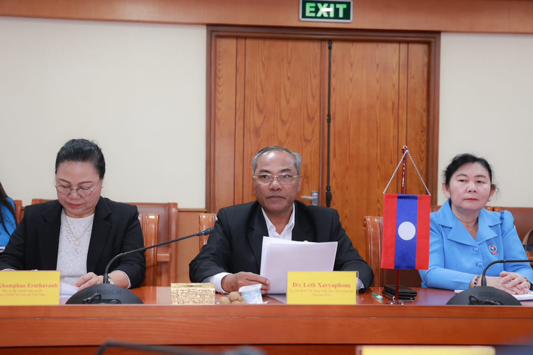 Đồng chí Leth Xayyaphone, Chủ tịch LFTU tại hội đàm. Đồng chí Leth Xayyaphone, Chủ tịch LFTU tại hội đàm.