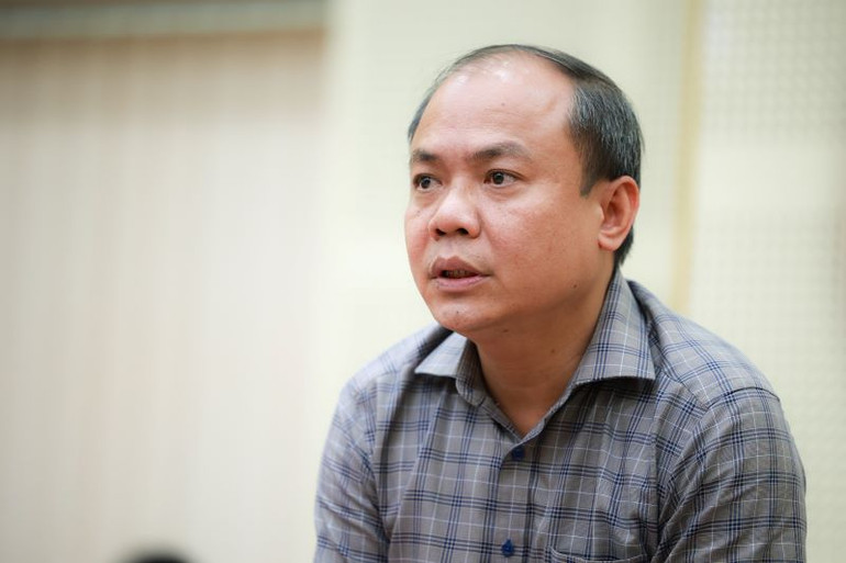 Giám đốc Vườn quốc gia Cúc Phương Nguyễn Văn Chính tại họp báo. Giám đốc Vườn quốc gia Cúc Phương Nguyễn Văn Chính tại họp báo.