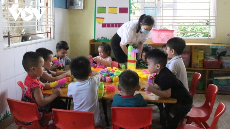 Con em công nhân cần một môi trường an toàn để người lao động an tâm lao động, sản xuất.