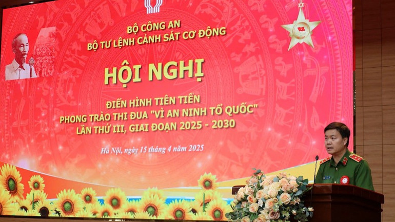 Trung tướng Nguyễn Ngọc Vân, Tư lệnh Cảnh sát cơ động phát biểu khai mạc.