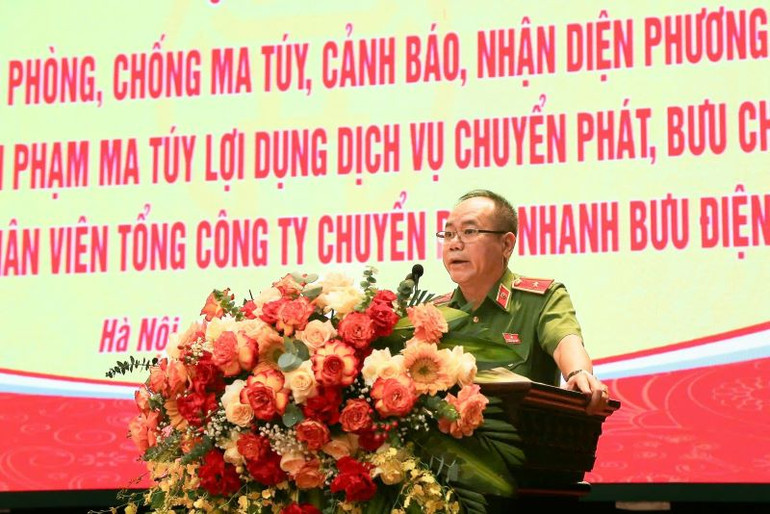 Thiếu tướng Nguyễn Thanh Tùng phát biểu tại hội nghị. Thiếu tướng Nguyễn Thanh Tùng phát biểu tại hội nghị.