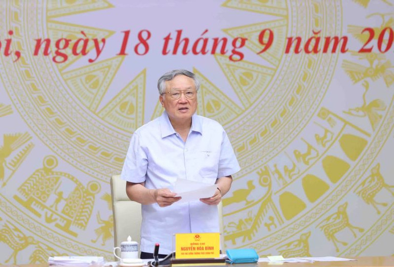 Phó Thủ tướng Thường trực Nguyễn Hòa Bình, Chủ tịch Hội đồng tư vấn đặc xá năm 2024 chủ trì cuộc họp.