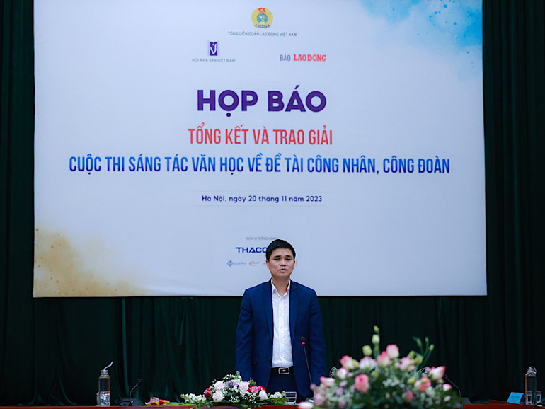 Phó Chủ tịch Tổng Liên đoàn Lao động Việt Nam Ngọ Duy Hiểu phát biểu.