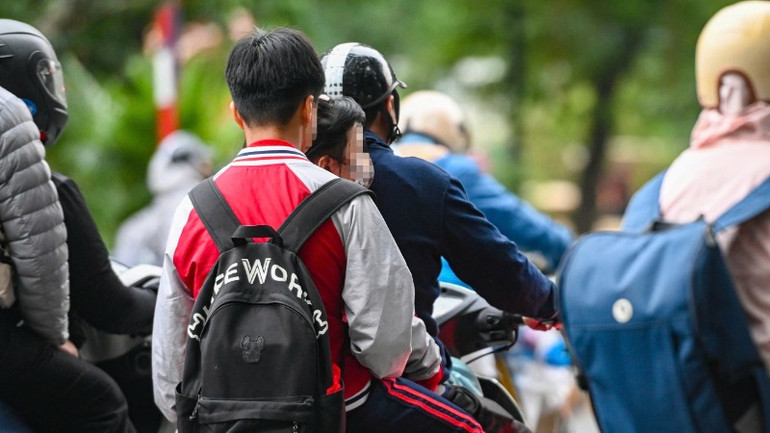 Những lỗi vi phạm nhỏ lâu dần thành thói quen xấu, dẫn đến nguy cơ tai nạn giao thông.