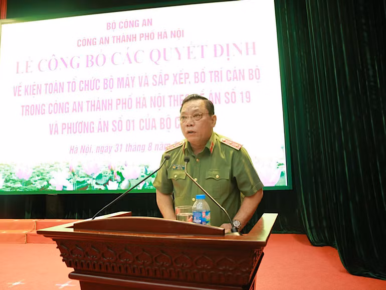 Trung tướng Nguyễn Hải Trung phát biểu.