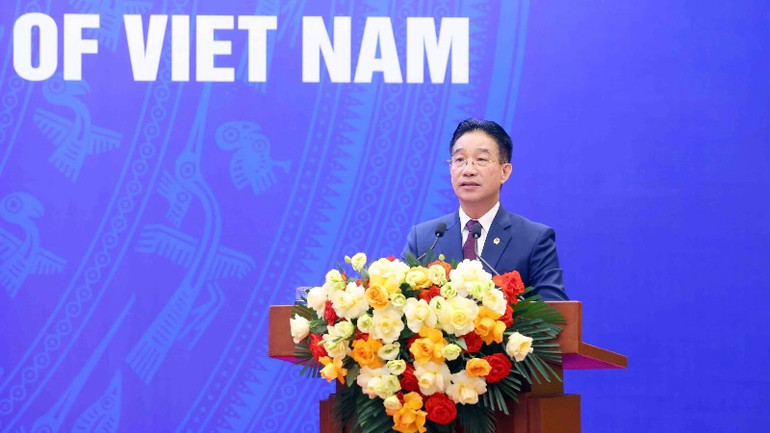 Phó Chủ nhiệm Văn phòng Chủ tịch nước Phạm Thanh Hà công bố Quyết định đặc xá năm 2025. Phó Chủ nhiệm Văn phòng Chủ tịch nước Phạm Thanh Hà công bố Quyết định đặc xá năm 2025.