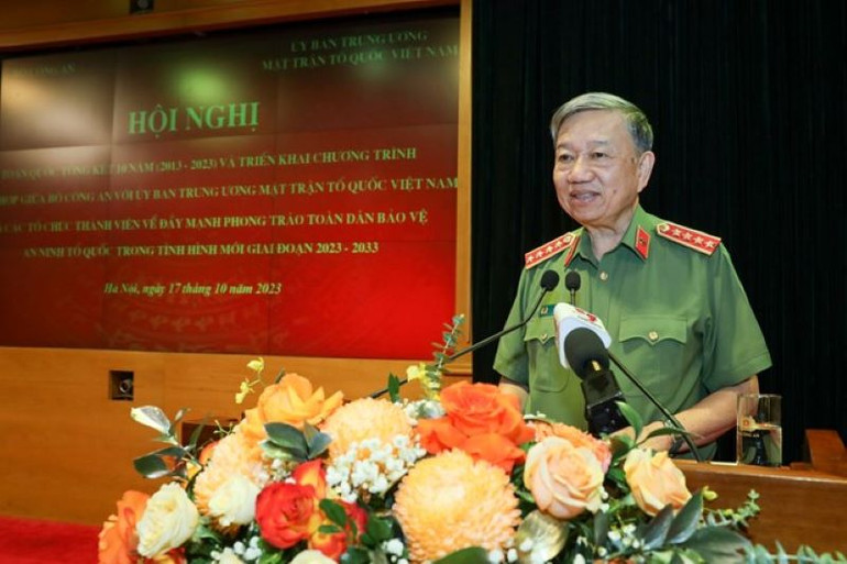 Đại tướng Tô Lâm chỉ đạo hội nghị.