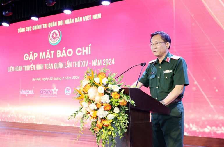 Thiếu tướng Nguyễn Kim Tôn, Giám đốc Trung tâm Phát thanh-Truyền hình Quân đội, Trưởng ban tổ chức phát biểu khai mạc. Thiếu tướng Nguyễn Kim Tôn, Giám đốc Trung tâm Phát thanh-Truyền hình Quân đội, Trưởng ban tổ chức phát biểu khai mạc.