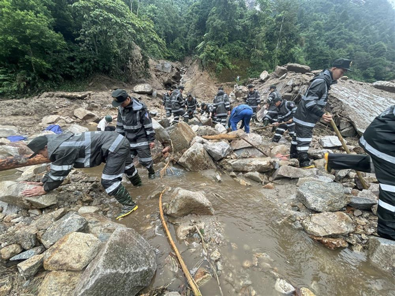 Dự báo trong những ngày tới khu vực trung du miền núi bắc bộ tiếp tục có mưa lớn.