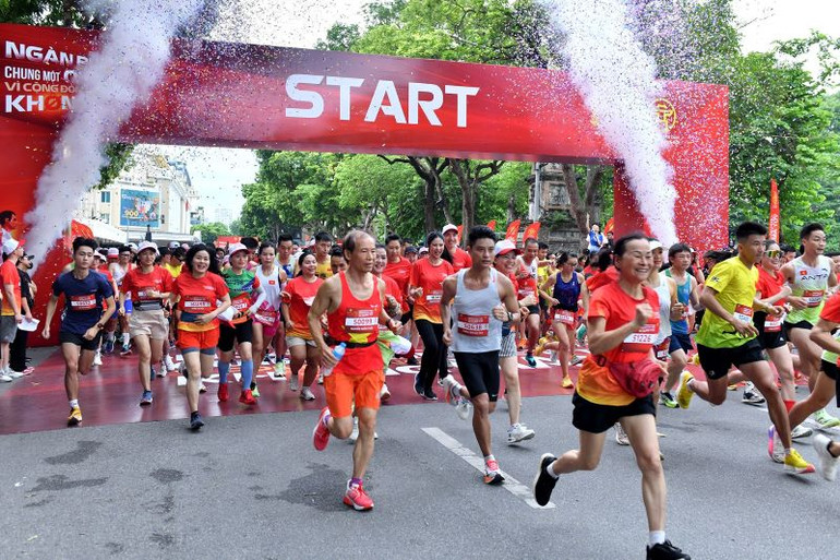 Các vận động viên tham gia đua tài. Các vận động viên tham gia đua tài.